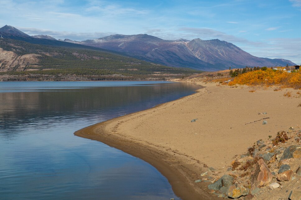 Carcross, beach of Bennett Lake