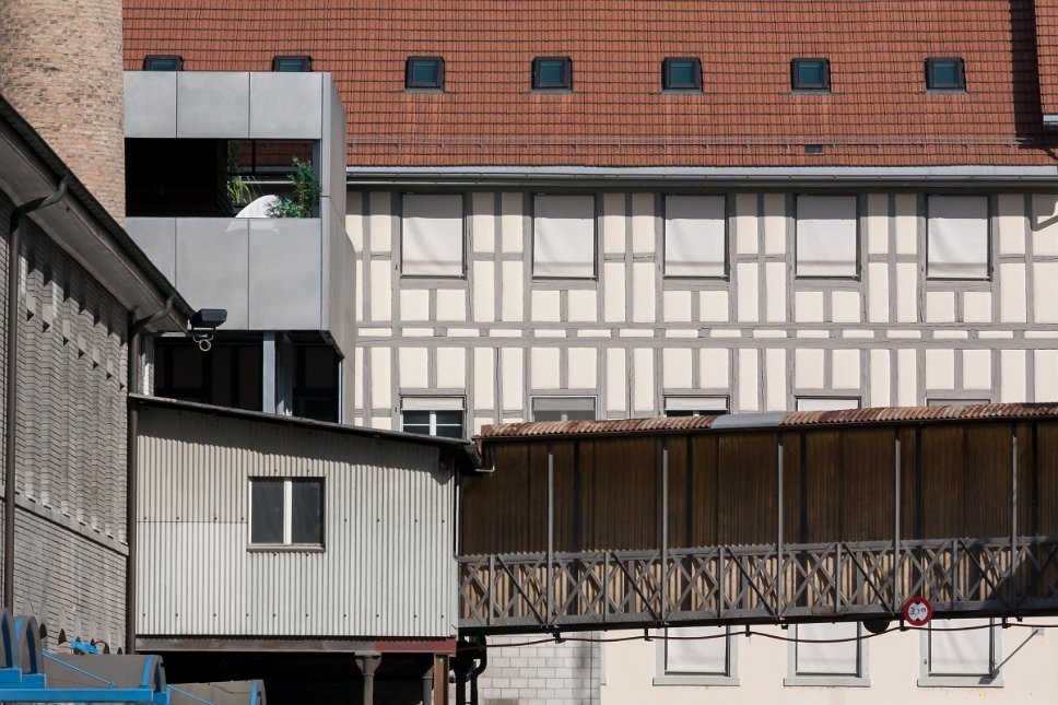 Laubengänge und Brücken