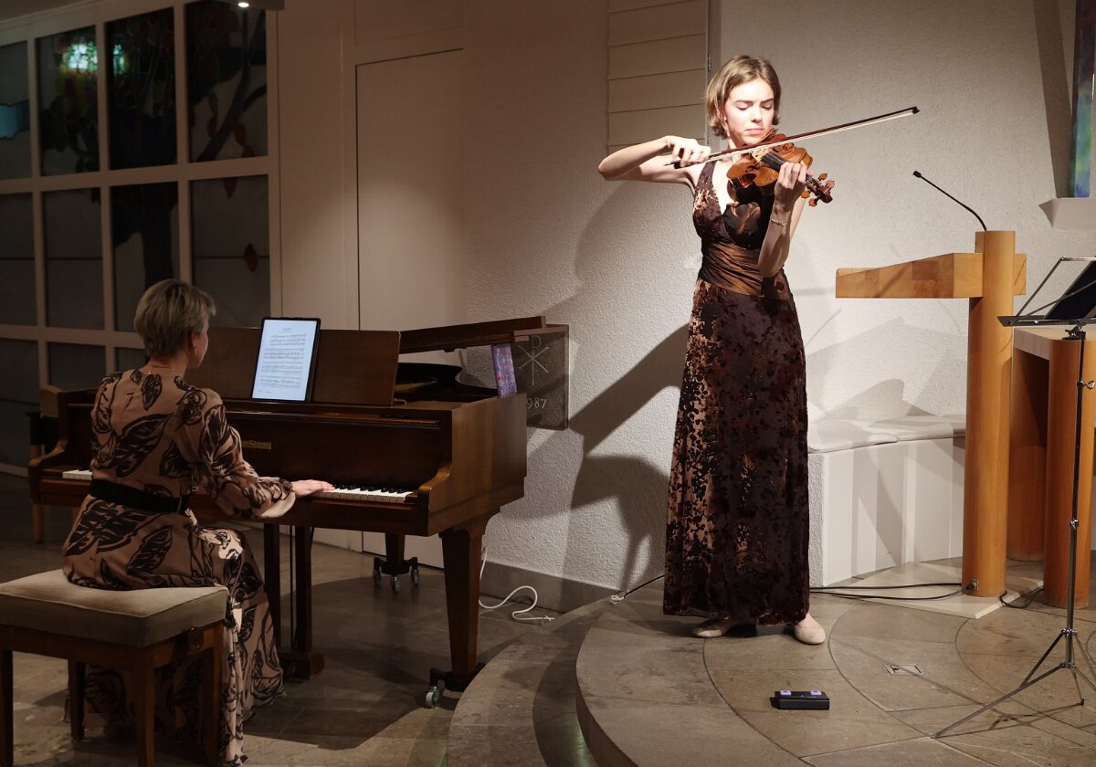 Arta Arnicane und Ilva Eigus Arta Arnicane und Ilva Eigus Arta Arnicane (Klavier) und Ilva Eigus (Violine) präsentieren Werke von Schubert und...